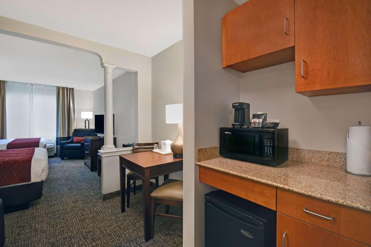 Comfort Inn & Suites Wilton Exteriér fotografie